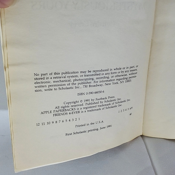 Vintage 90s Friends 4-Ever Scholastic Paperback Book - #8 Mysteriously Yours - Picture 4 of 5